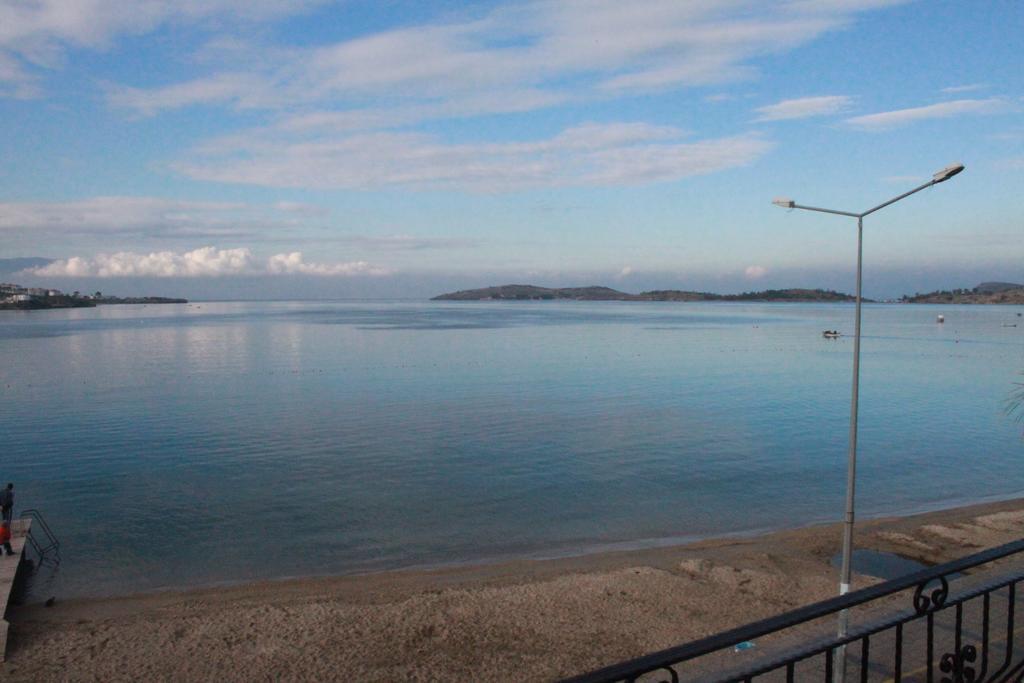 Foca Kumsal Hotel Exterior photo